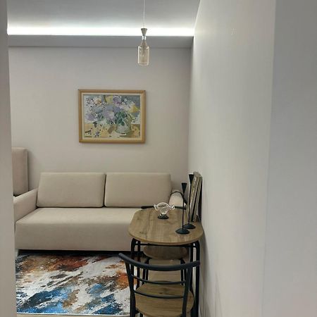 Home To Go Studio Apartament 地拉那 外观 照片