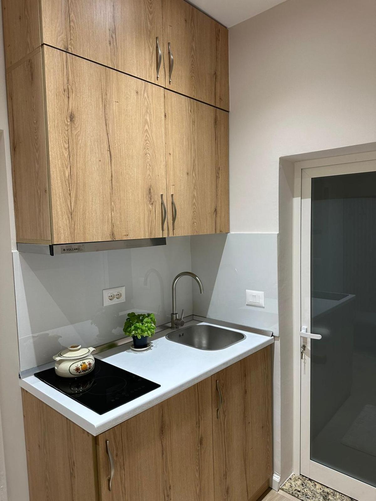 Home To Go Studio Apartament 地拉那 外观 照片